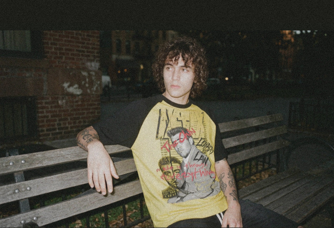 “9ine” The Chin Raglan Sleeve T-Shirt