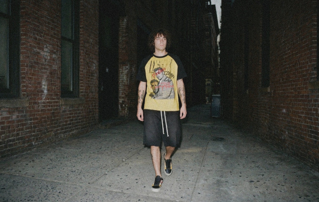 “9ine” The Chin Raglan Sleeve T-Shirt